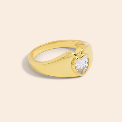 Zirconia heart ring