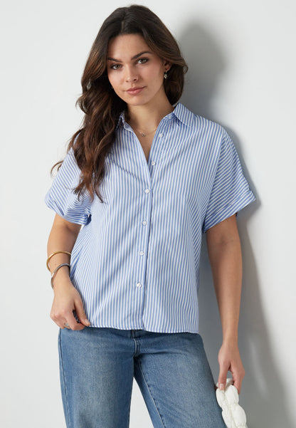 Chloe shirt baby blue